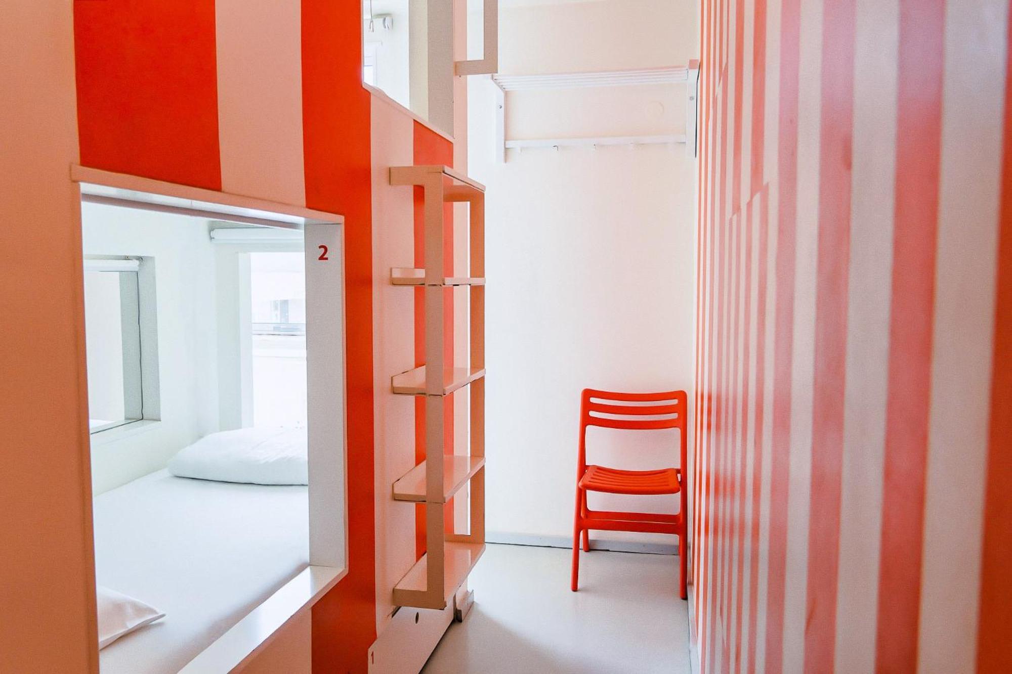 Single Bed 4-Bed Mixed Dormitory Room,1770914838:JPEG